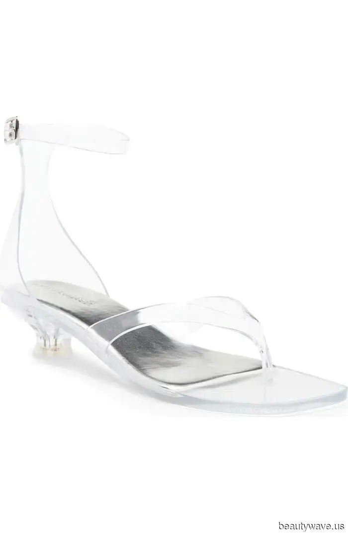 These $40 Gap sandals are just as stylish as the $600 designer pair I've been thinking about since last spring.