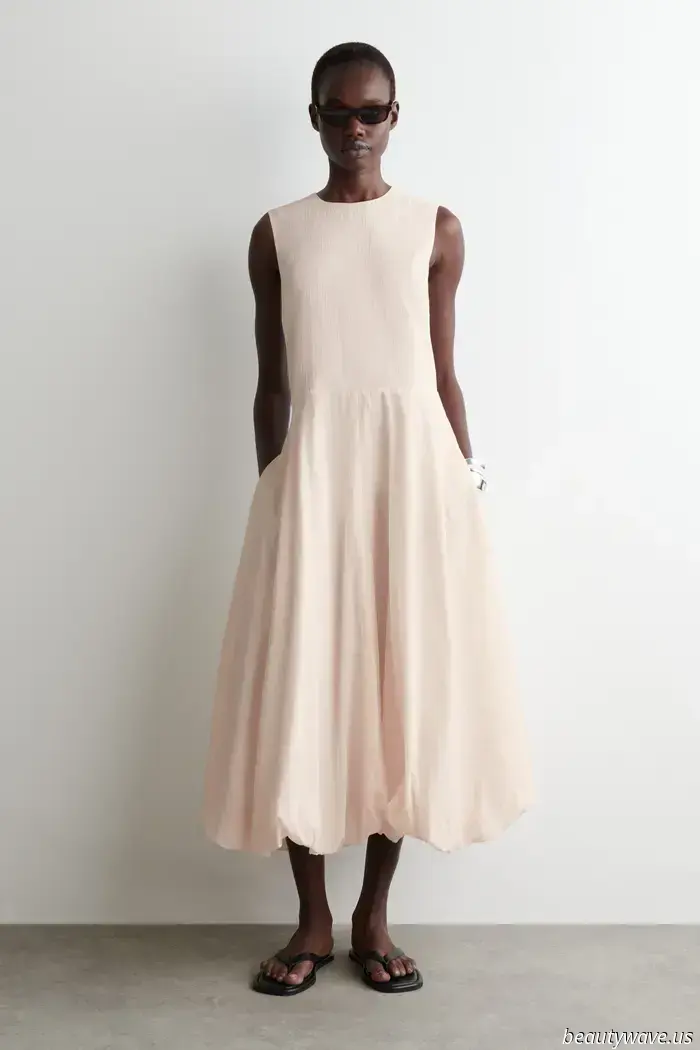 When fashion enthusiasts shy away from neutrals, they opt for this attractive dress color instead.