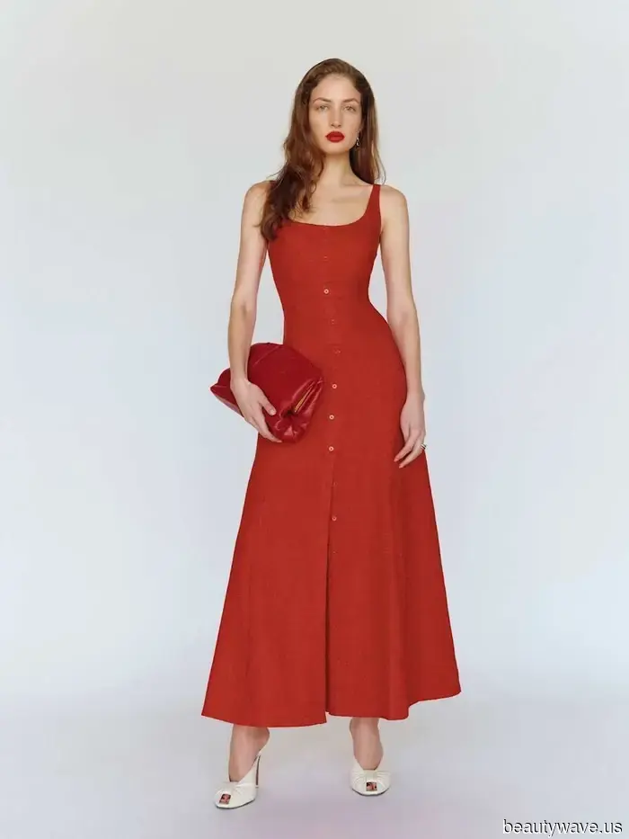 The Flat Shoe Trend That Transformed Rosalía's Simple Summer Dress into a Fashion Statement