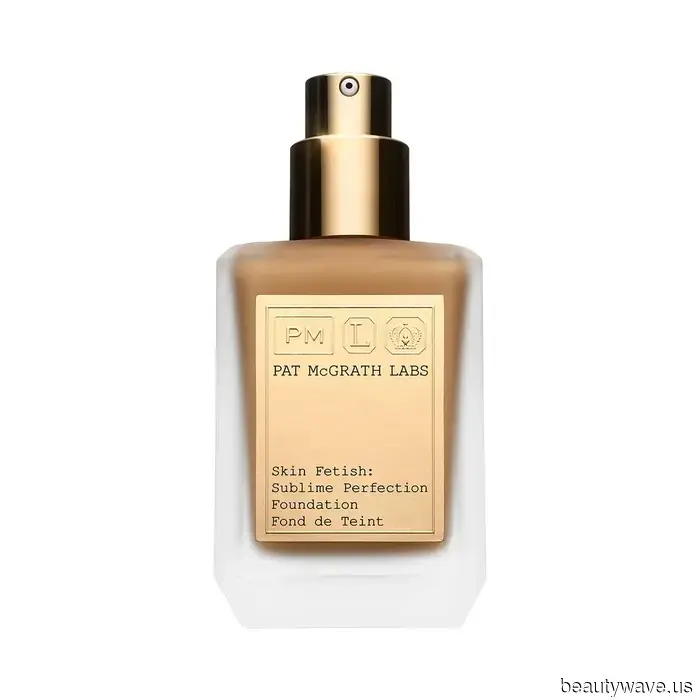 Simone Ashley's most unforgettable beauty styles are consistently bronzed, ethereal, and stylish—9 that I can't wait to replicate.