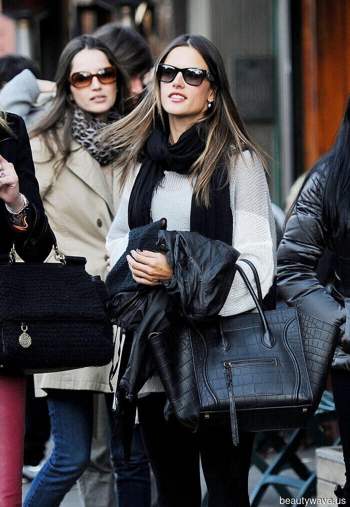 Larger, Improved, and Here to Stay: 7 Iconic Noughties Bags That Continue to Make Waves in 2026