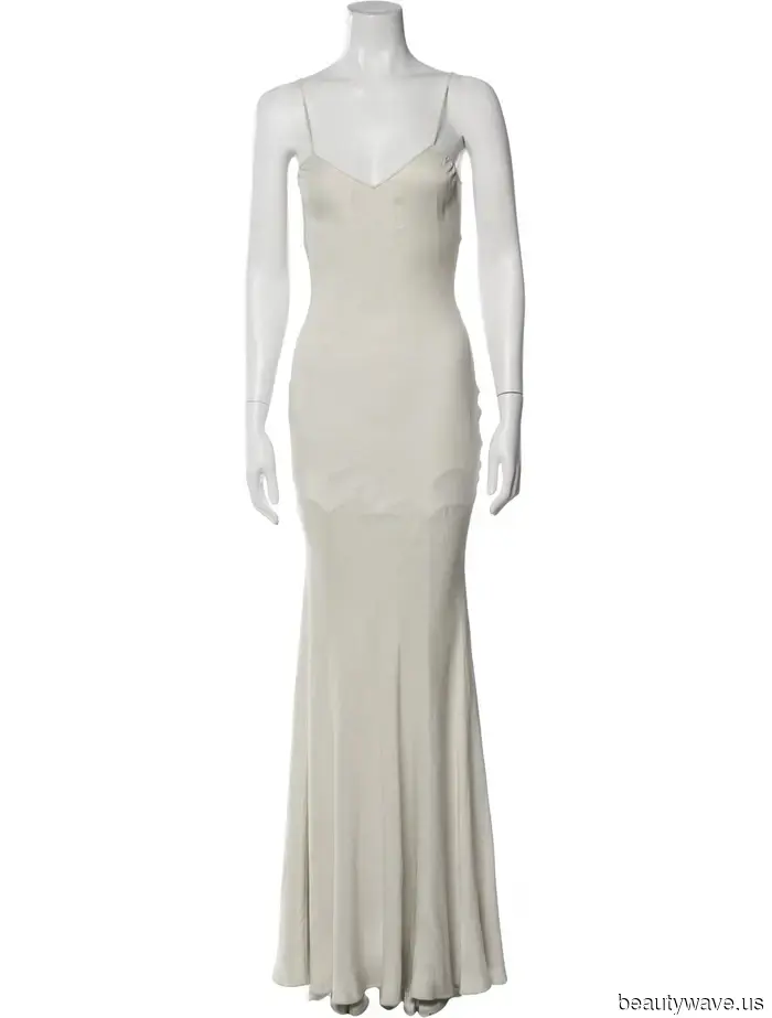 Here are the Leading Vintage Wedding Dress Brands of 2026, as Recommended by Experts.