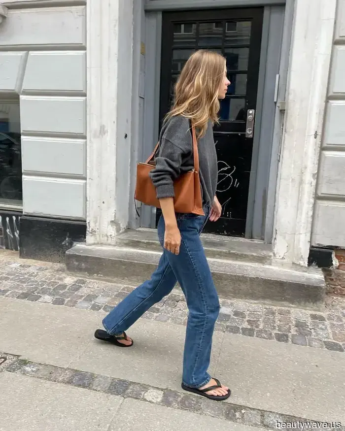 I Jeans Stovepipe Sono Lo Stile Della Stagione&mdash;5 Sandali Che Stanno Davvero Bene Con Loro