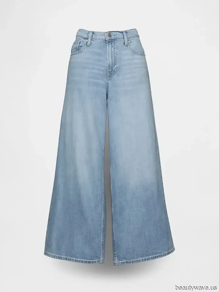 I’m 5’0” — These Are the Only Jeans That Meet My Petite Standards