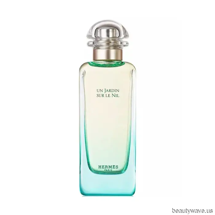 From Blooming Flowers to Sunlit Forests—These 16 Fragrances Capture the Essence of a Spring Garden