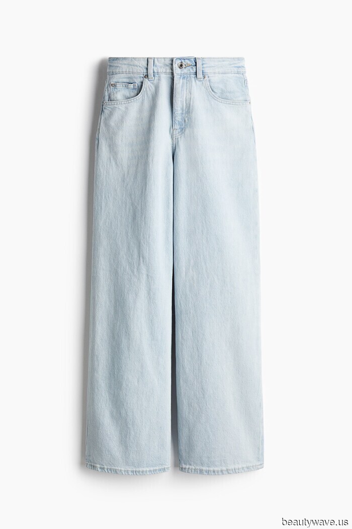 Not Slim but Not Baggy—6 Fresh (and Trendy) Spring Jeans Styles That People Are Embracing Instead