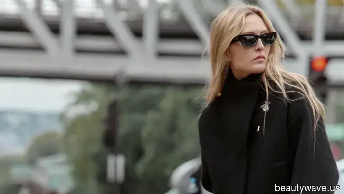 My Most Stylish Coworker Just Gave Me a Heads Up: This High-End-Looking Zara Jacket Will Be Gone by the Weekend.