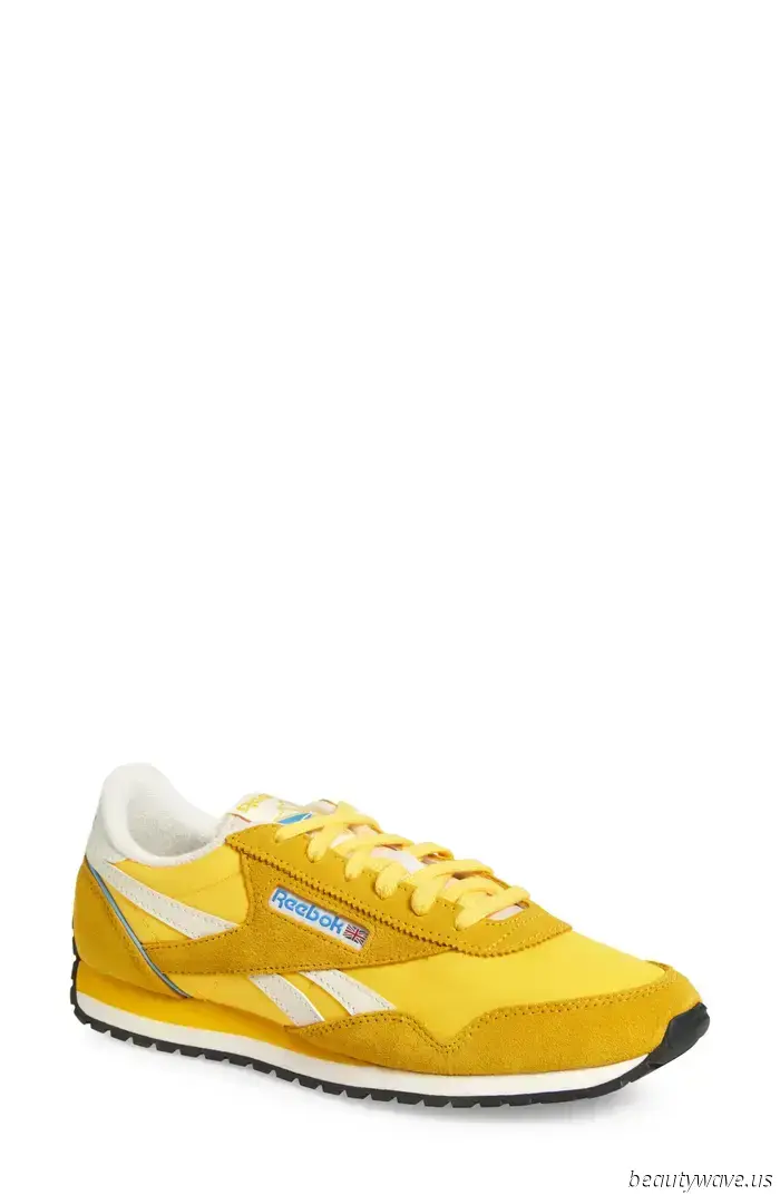 Harry Styles ha appena abbinato i pantaloncini corti alla nuova Sneaker It Color of the Summer