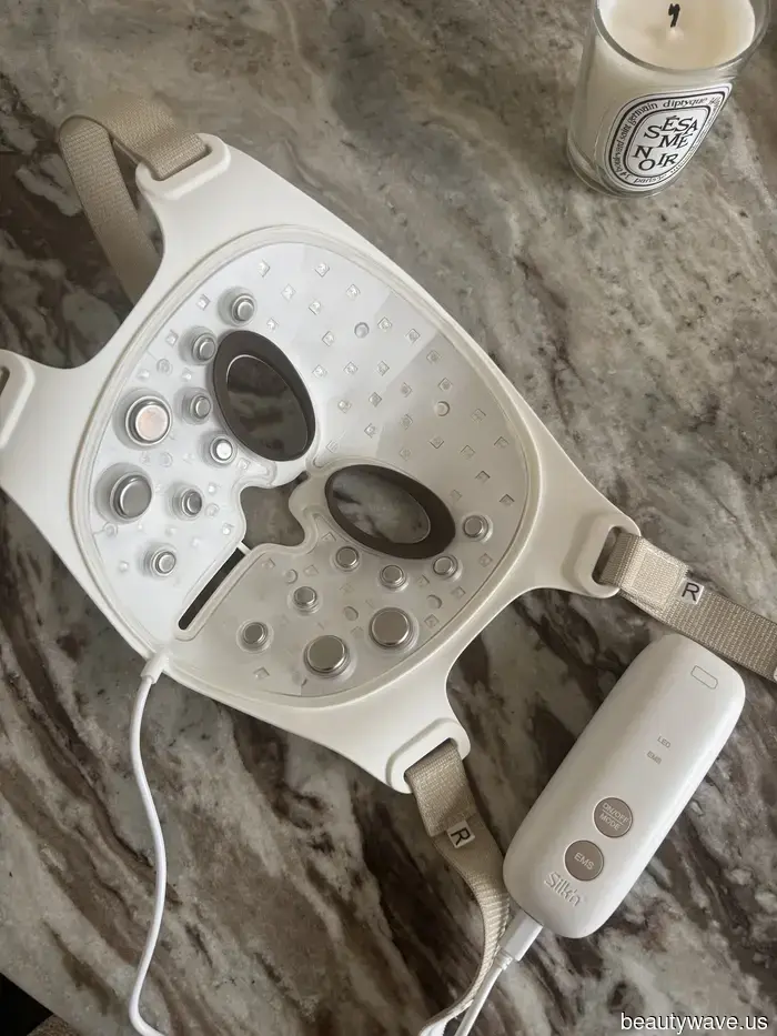 I Tried This "Facial Workout" LED Mask That Claims to Sculpt and Define Your Features.