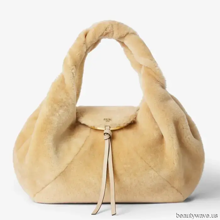 Bags of Envy—7 High-End Bag Trends That Will Adorn the Shoulders of Every Fashionable Individual This Autumn