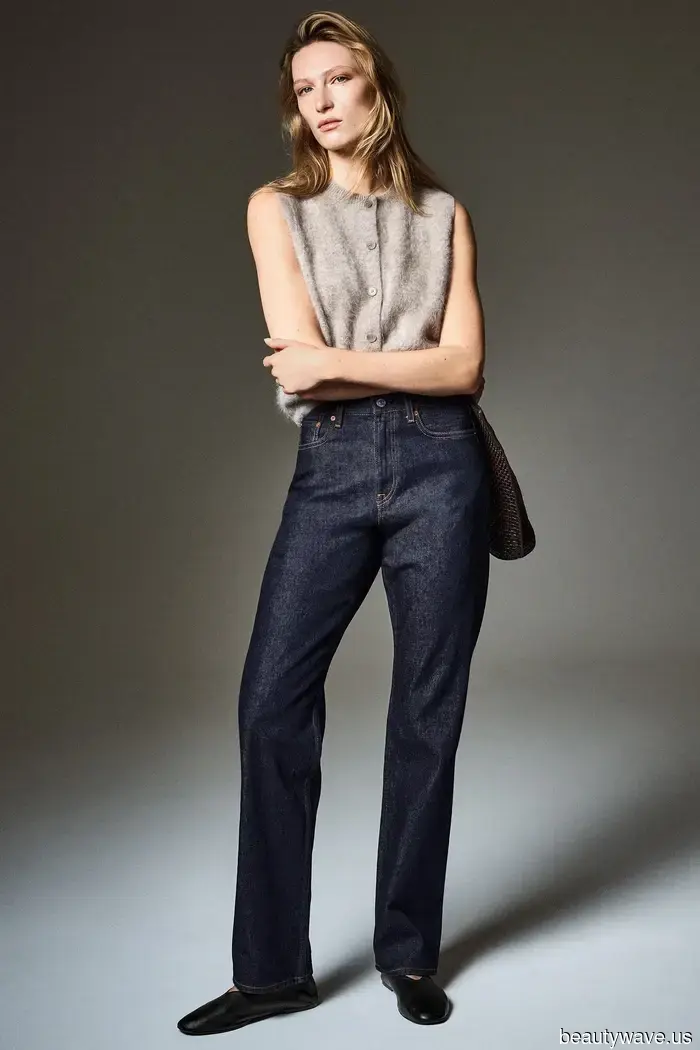 This denim wash will make you look like a fashionista this winter.