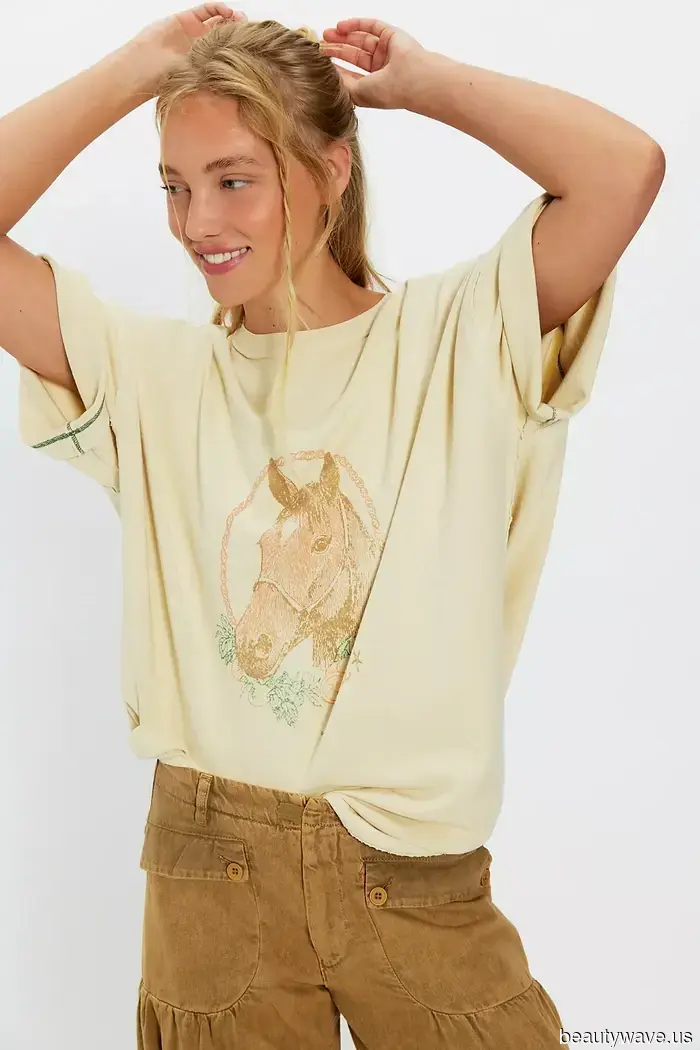 Comeback Alert: The T-Shirt Trend That Every Millennial Had Several Variants Of