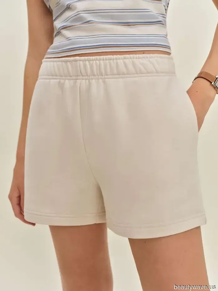 5 Tendenze di Pantaloni Corti Estivi che le Persone di Moda Stanno Abbinando con le Loro Ballerine Questa Estate