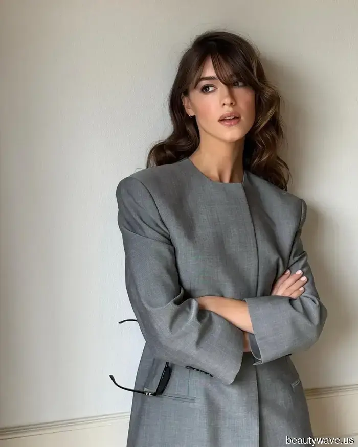 I Can't Stop Saving "Luxury" Hair Inspiration Pictures Right Now—9 Colors That Look So Stylish for Winter