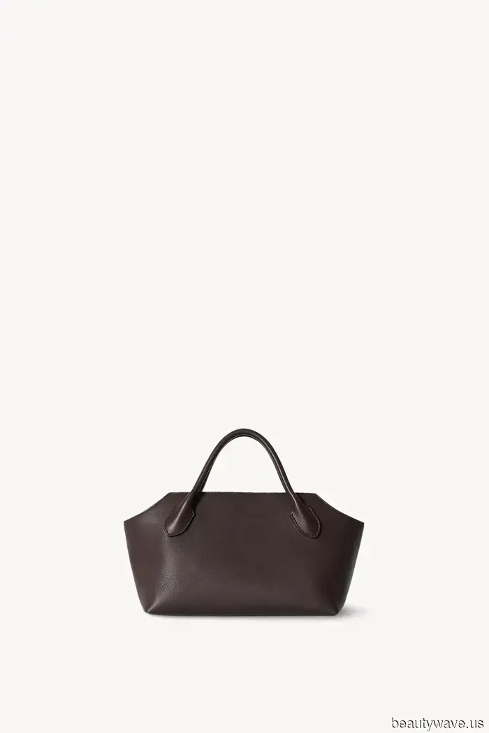 Mode-Redakteure sind sich einig: Diese überholten Trends werden es nicht bis zum Frühling 2026 schaffen.