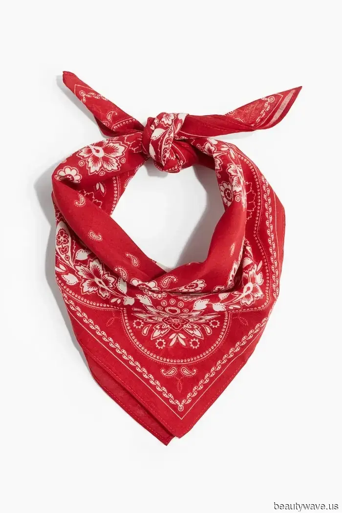 Resulta que llevar vaqueros y mocasines en estos colores es la clave para lucir elegante este otoño.