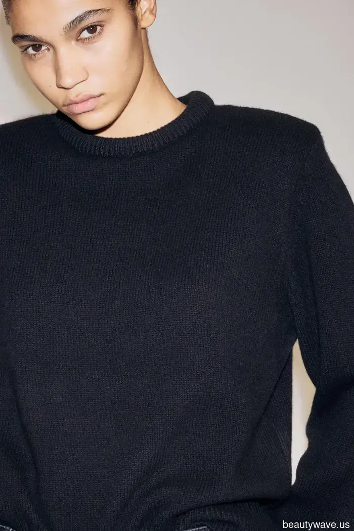 We’re Fashion Editors Who Hold High Standards—8 Wool Sweaters We’ll Always Endorse