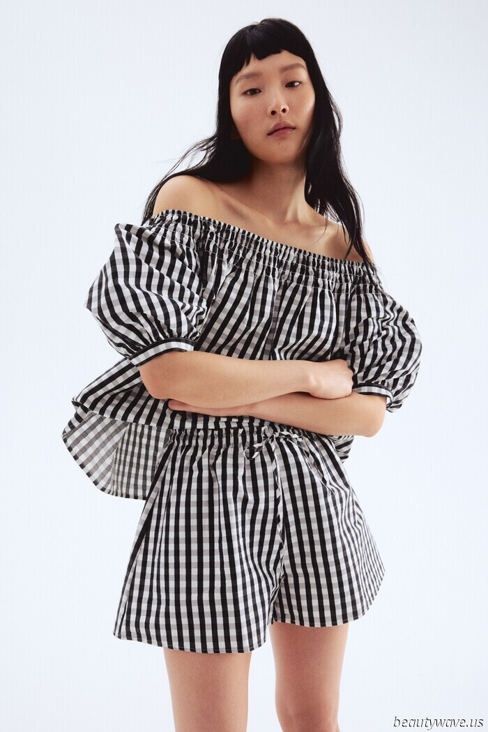Apologies, tank tops—this summer I'll only be wearing lovely blouses paired with my shorts, skirts, and linen trousers.