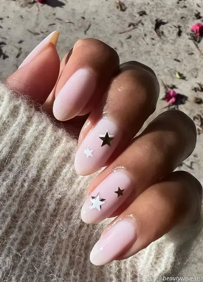 These Fourth of July nail ideas are perfect to keep for the whole month.