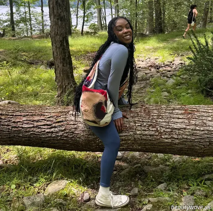 The Outdoor Edit: I Inquired with Passionate Hikers About Their Beauty Must-Haves, and Here Are the Results.