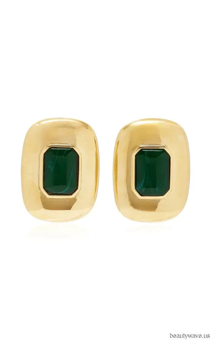 Il Colore Specifico che Sta Dominando nell'Upper East Side