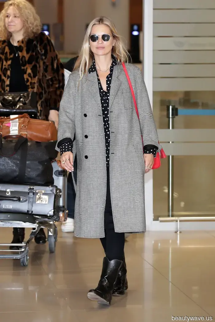 Von den 90ern bis heute&mdash;Jeder Kate Moss Flughafen-Look und der Styling-Trick, den sie nie fallen lässt