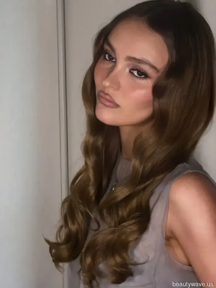 13 Stylish Wedding Guest Hairstyles for Every Date on Your Calendar This Season