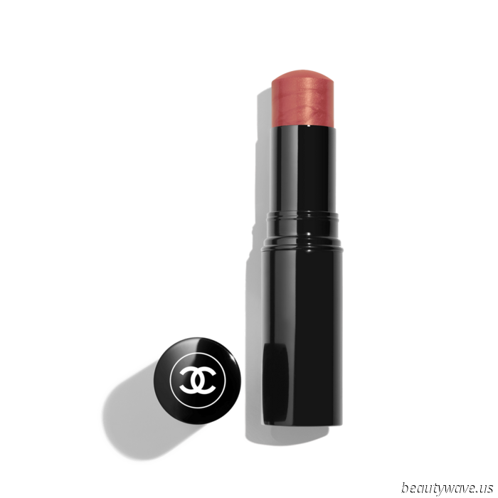 Berry Girl Summer is Here—Makeup Artists Suggest These Juicy Looks Flatter Every Skin Tone