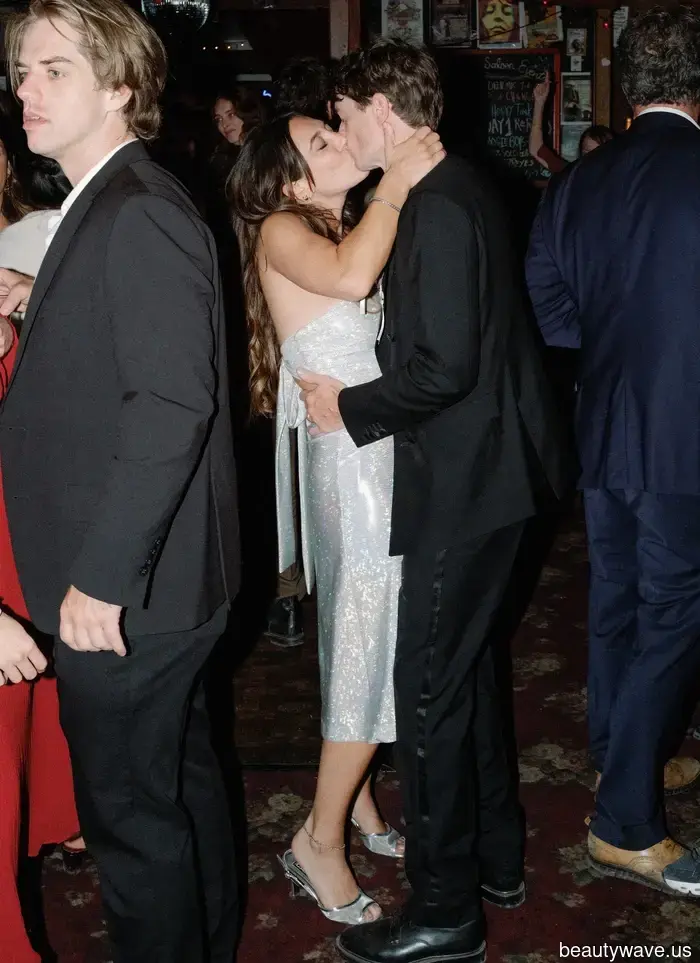 A Blush Wiederhoeft gown and a "Haunted Saloon" after-party made this California wedding truly unforgettable…