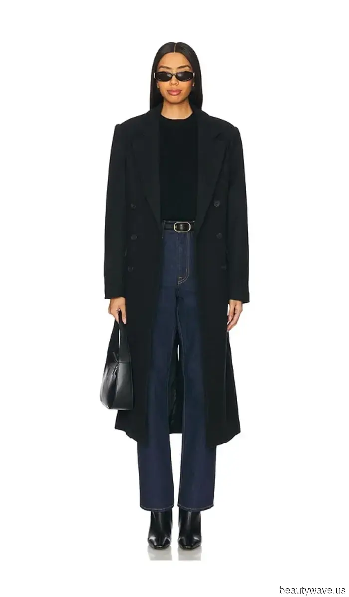 Модные люди игнорируют правила&mdash;это последний фальшивый промах с цветом сумки, который они совершают