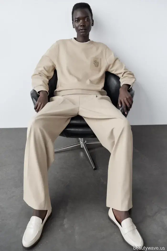 I Named the Cuffed-Jeans Trend—7 Shoes That Fashion Enthusiasts Are Pairing with the Stylish Denim Look