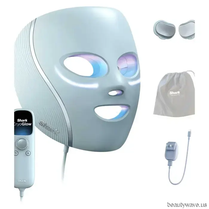 Ho provato la maschera LED migliorata di Shark—Ecco come si confronta con l'originale
