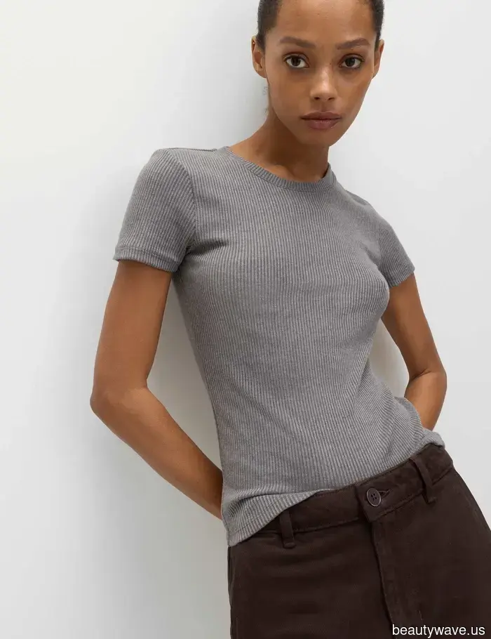 No one wears jeans quite like Londoners—7 stylish outfits I'm confidently emulating in 2026.