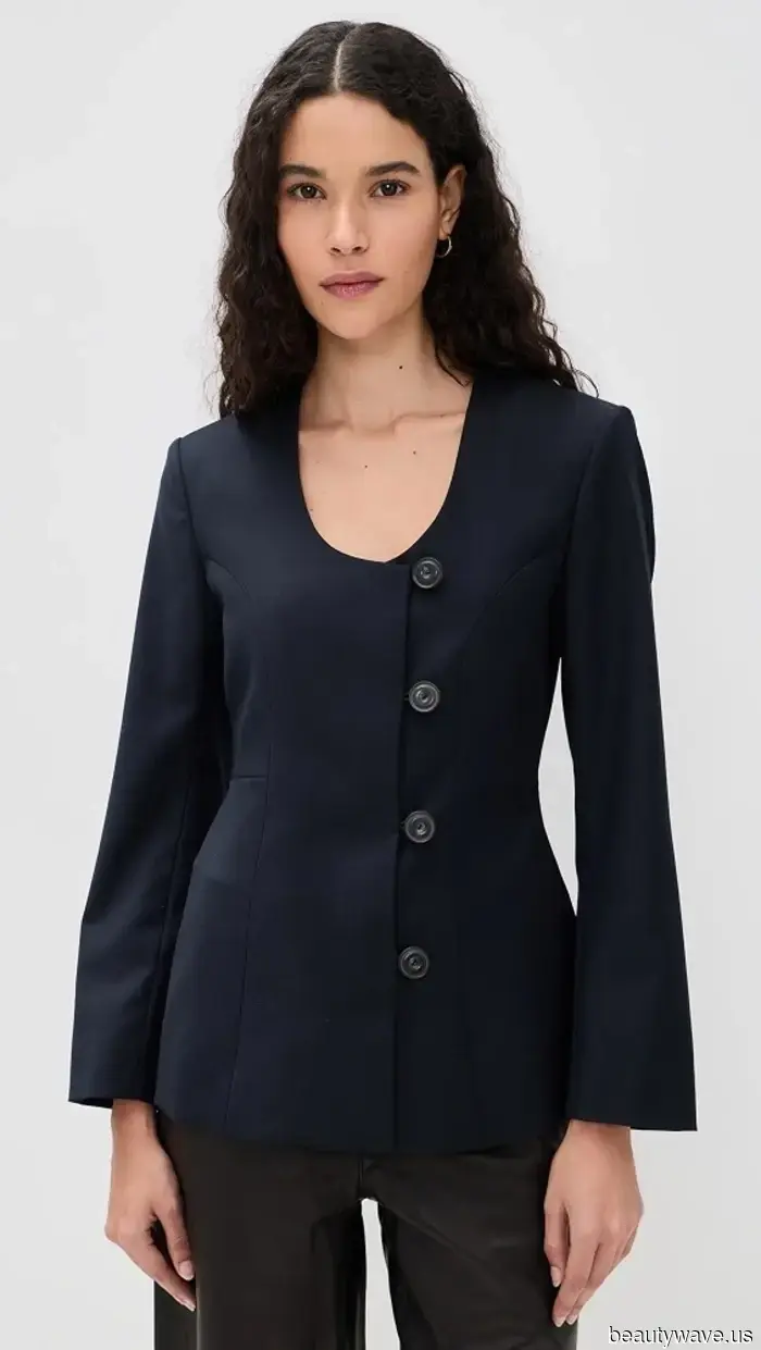 Ich weiß, dass du ein Mode-Mensch bist, wenn du diesen schicken Blazer-Trend mit Jeans trägst, anstatt mit einem traditionellen.
