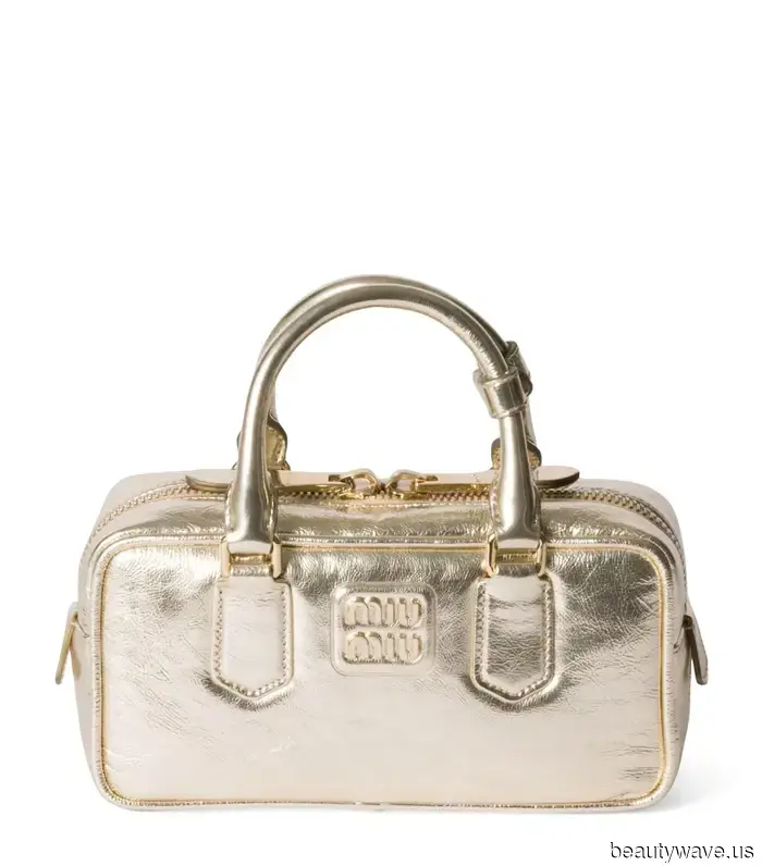 Celebrità e persone della moda sono tutte d'accordo: questa borsa cult è destinata a diventare un It-Bag.