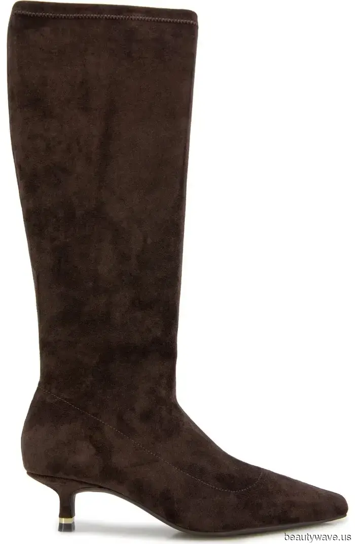 I reside in NYC—Here are 8 unconventional fall pieces that consistently earn me compliments.