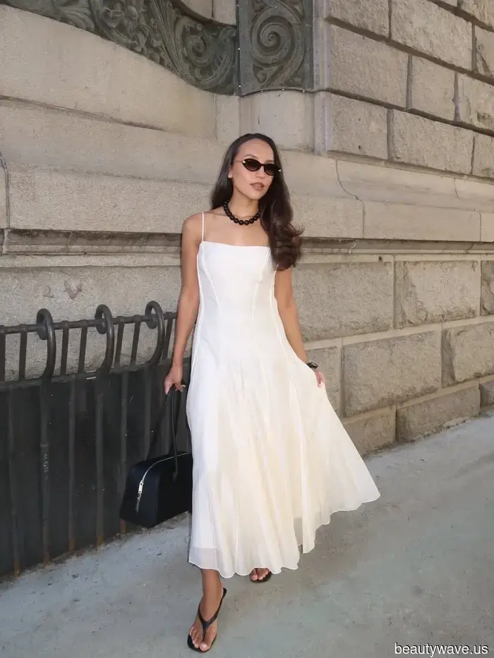 Se vuoi il guardaroba minimalista più chic di quest'estate, assicurati che includa questo, questo e questo.