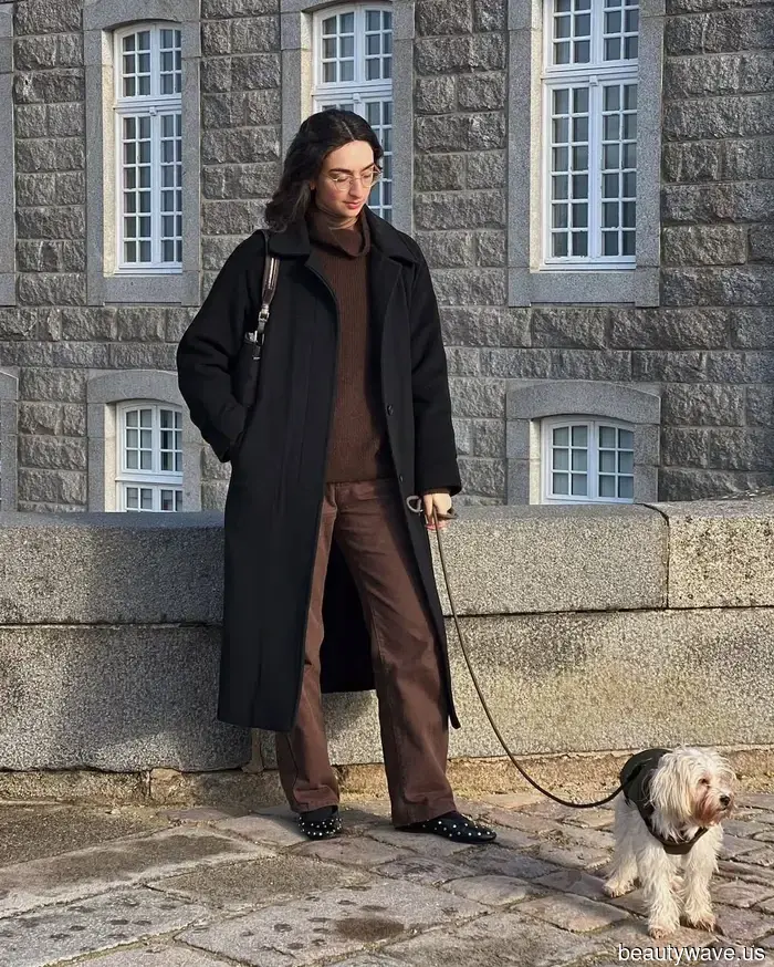 5 Chic, Effortless Items You’ll Discover in a French Woman's Winter Capsule Wardrobe