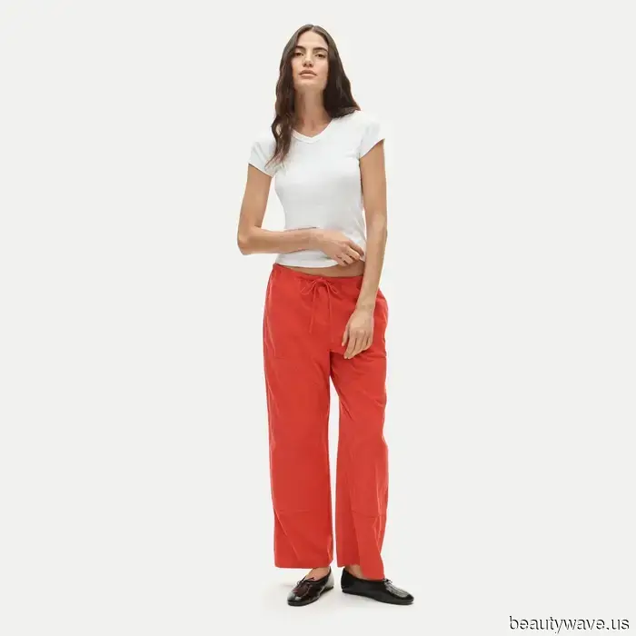 These $98 drawstring pants are a staple in the transitional wardrobe of every It Girl in L.A. and NYC.