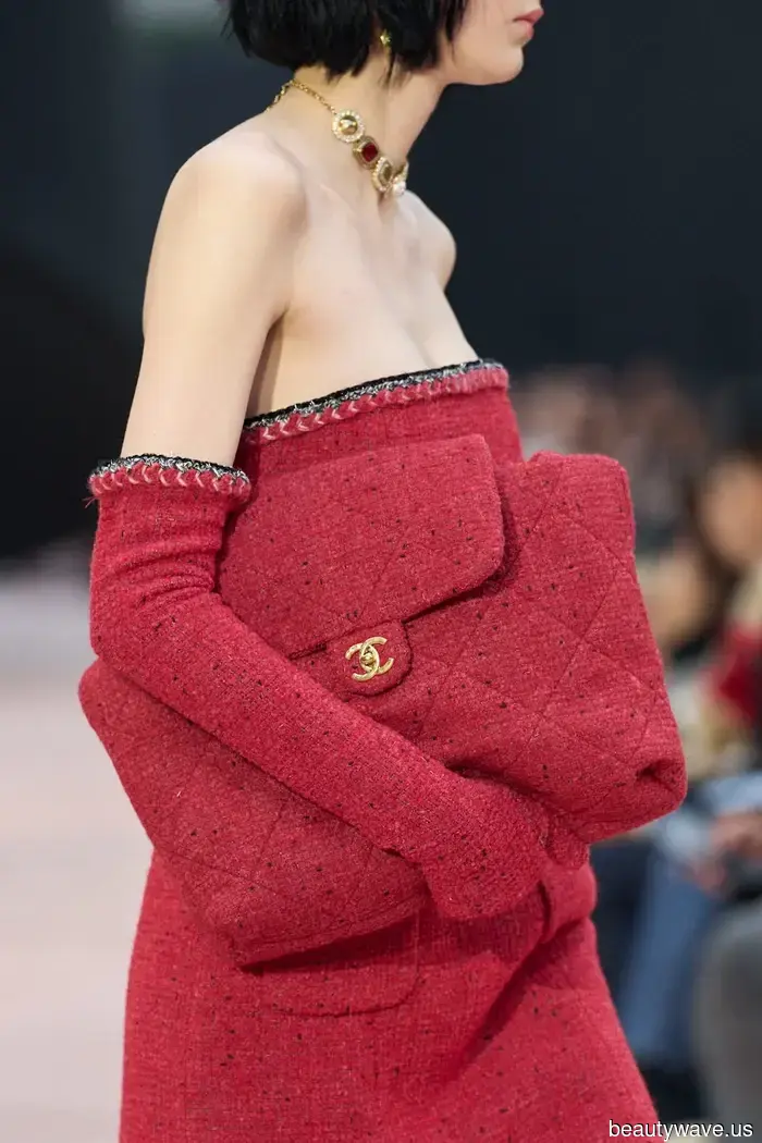 Bags of Envy—7 High-End Bag Trends That Will Adorn the Shoulders of Every Fashionable Individual This Autumn