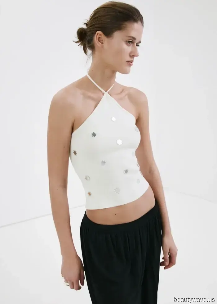 30 Stylish Spring Tops That Will Enhance Your Outfits Without Breaking the Bank