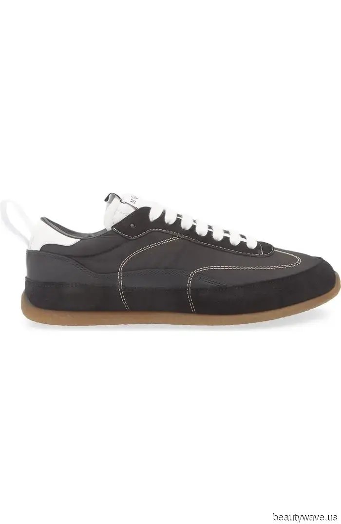For those who have a penchant for luxury but are working with a limited budget, check out these 30 designer clearance finds from Nordstrom.