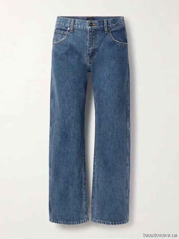 Victoria Beckham sa che questo basic accessibile è il segreto per rendere i jeans chic in estate.