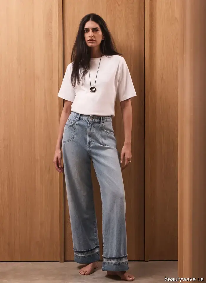 5 Denim Trends I'm Putting on Hold for Spring and 5 I'm Choosing to Wear Instead