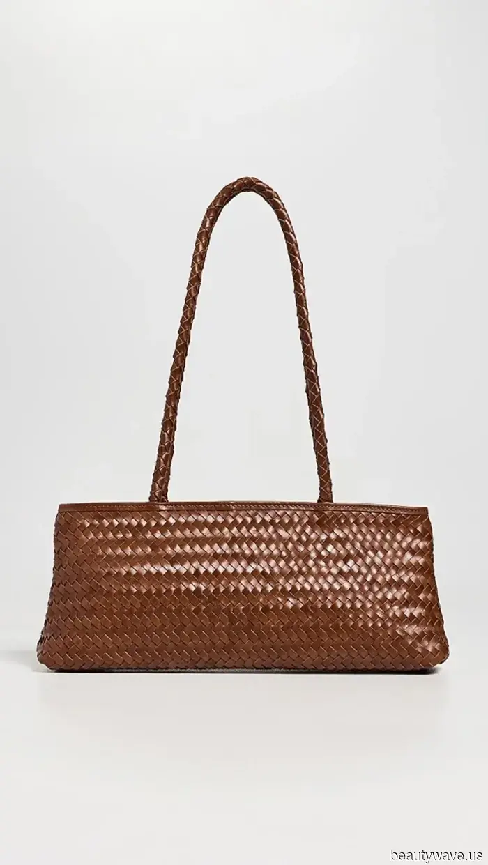 Every chic French woman understands that these 8 items give outfits a luxurious appearance.