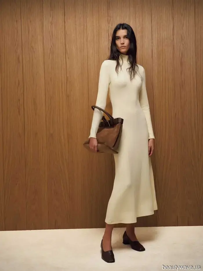 Questo è il trend dei vestiti discreti che tutti indossano con gli stivali in inverno.