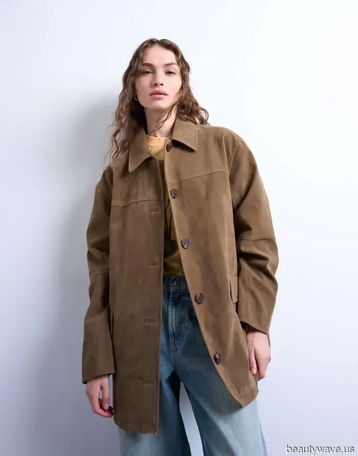Cooler Than a Trench—This Coat Trend Is Subtly Dominating for Fall.
