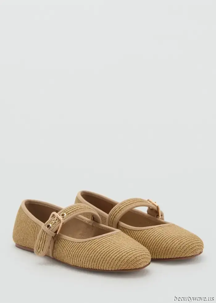 These $60 flats that everyone will pair with shorts are on the verge of going viral.