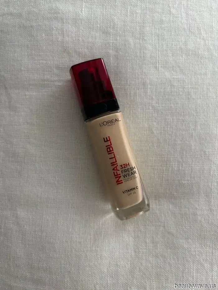 As a Makeup Artist and Beauty Editor with oily skin, here are the foundations I truly rely on.