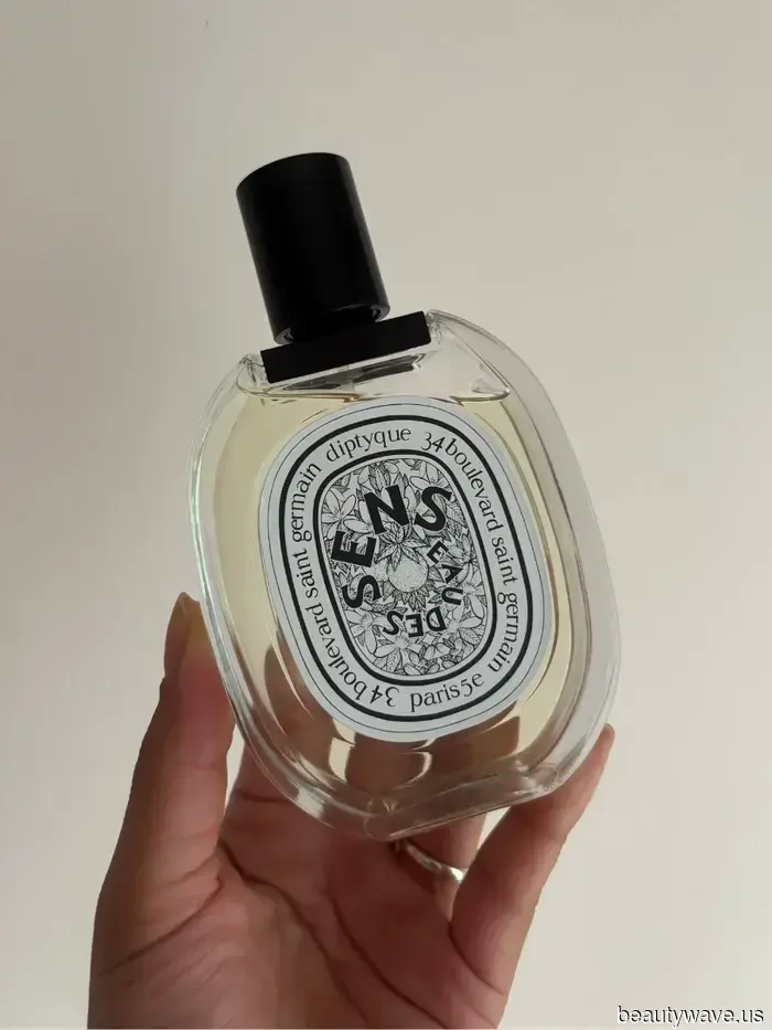 Fidati di me, i profumi amari sono la tendenza di fragranza più sofisticata di quest'estate.